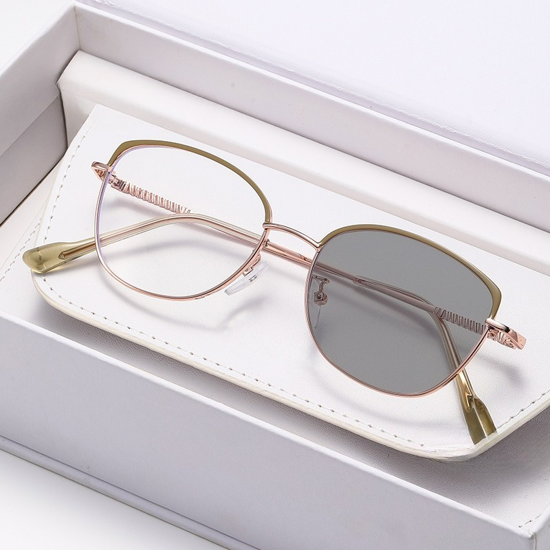 Ultra-lightweight Metal Frame  - огляд і ціна Street Fashion Definition