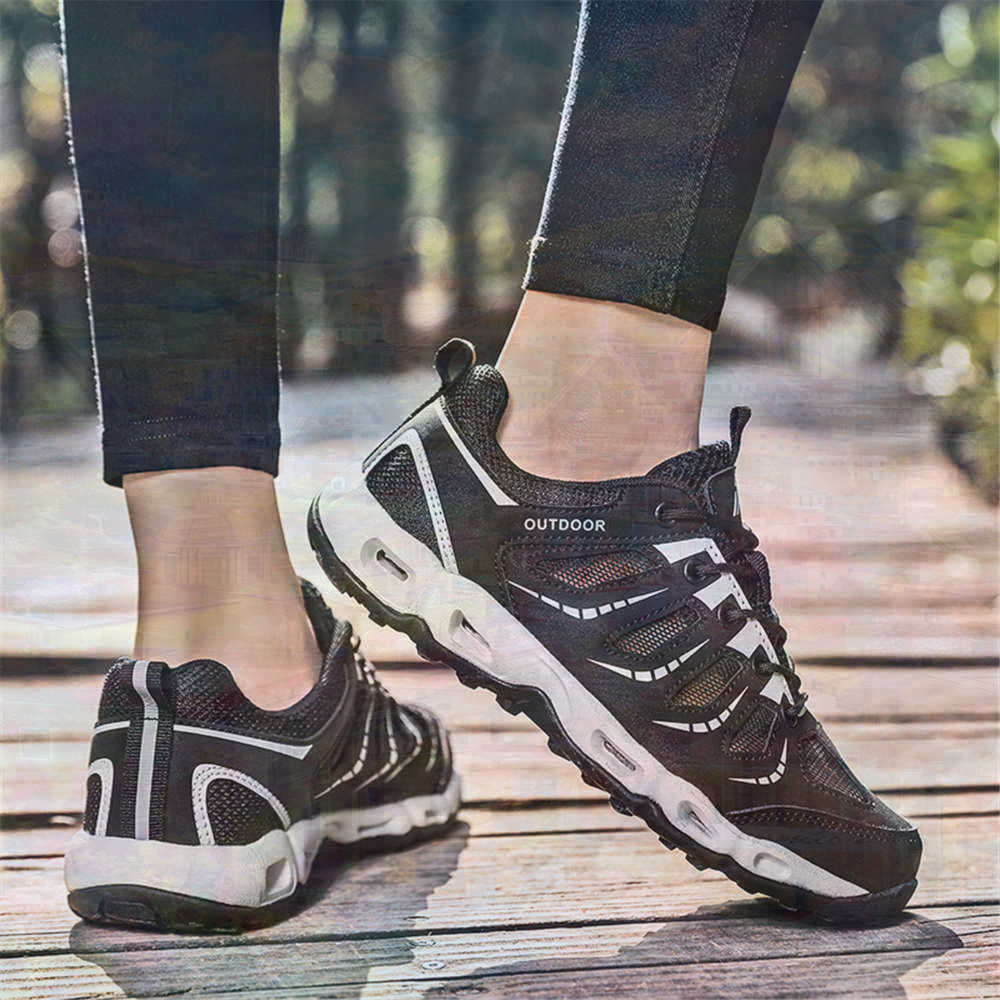 Sumer Round Tip Silver Sneaker - огляд і ціна Street Fashion Style Male