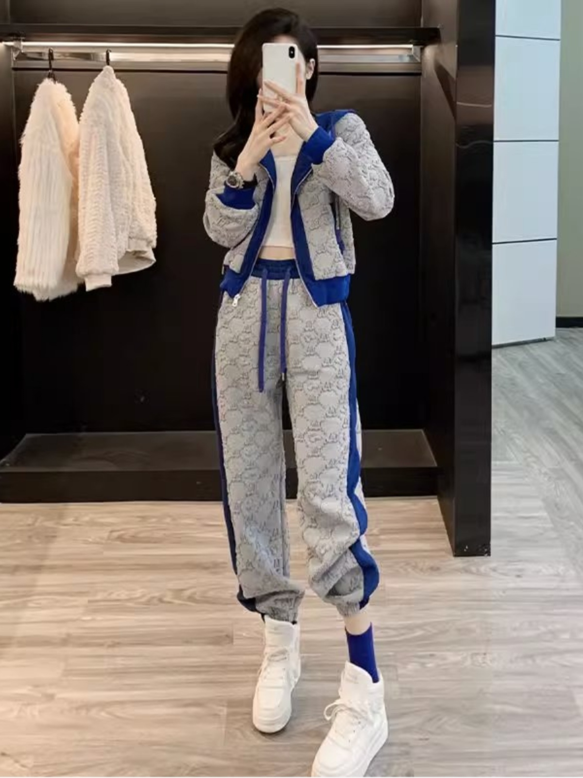 Casual Sportswear Set for Wome - огляд і ціна Street Fashion Hoodie