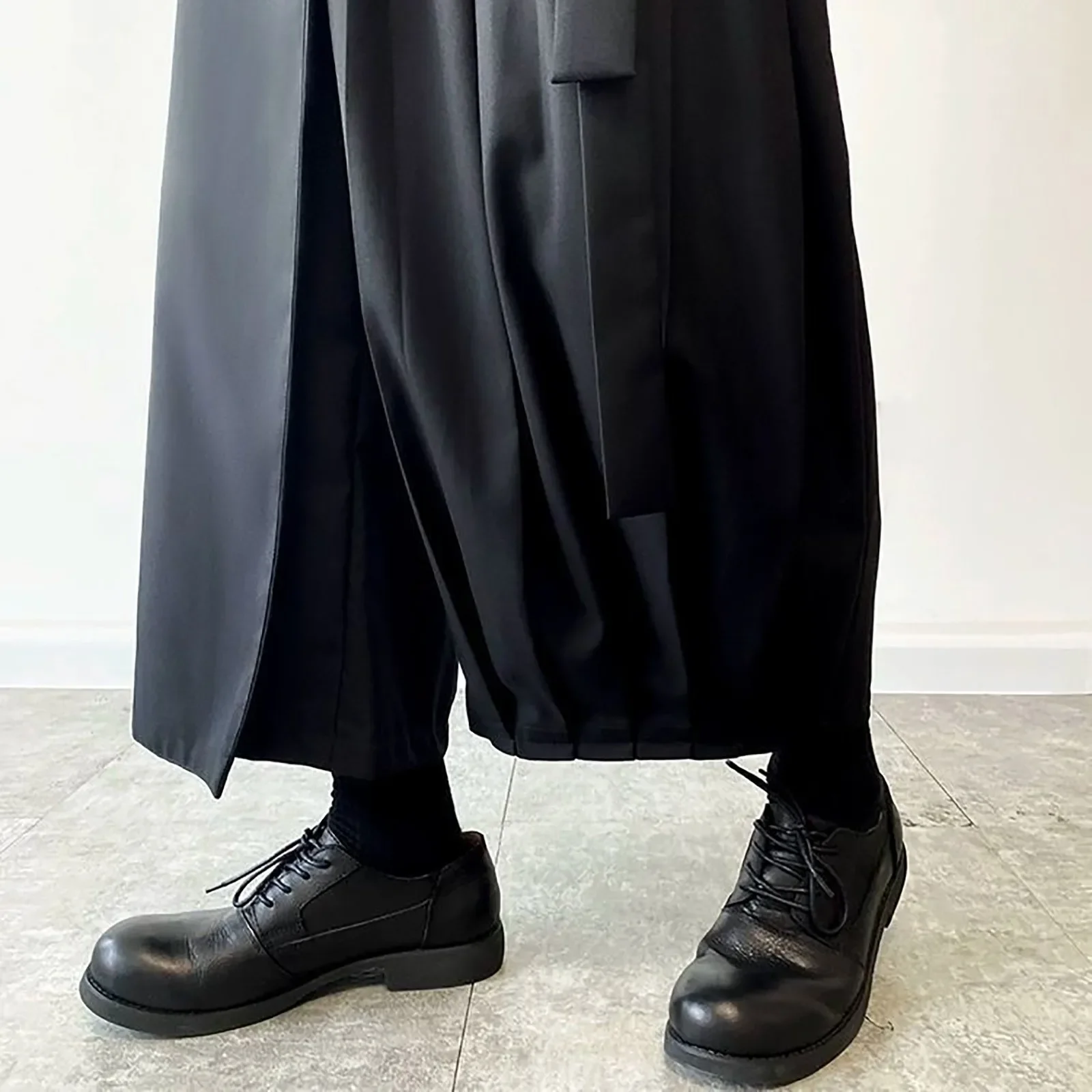 Retro Dark Style Men's Skirt P - огляд і ціна Street Fashion Style Male
