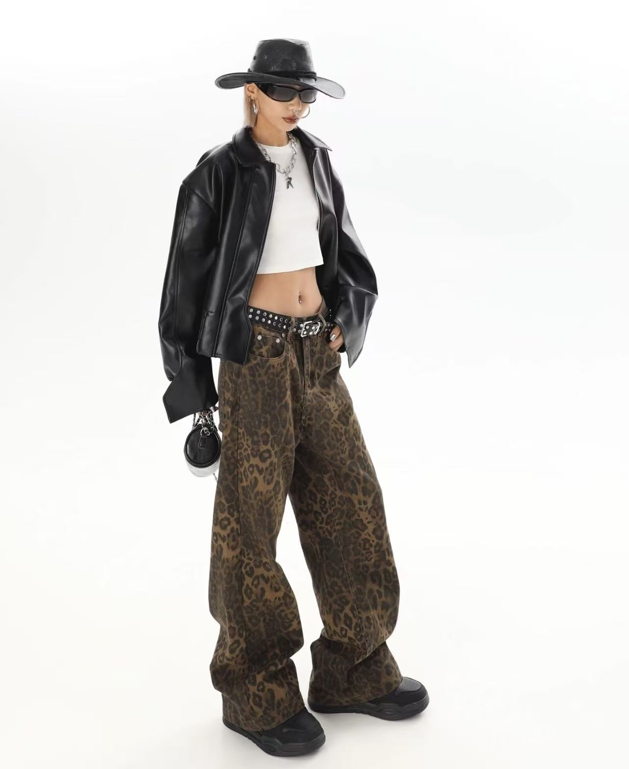 Korean Harajuku retro QICHE me - огляд і ціна Street Fashion Jeans Men